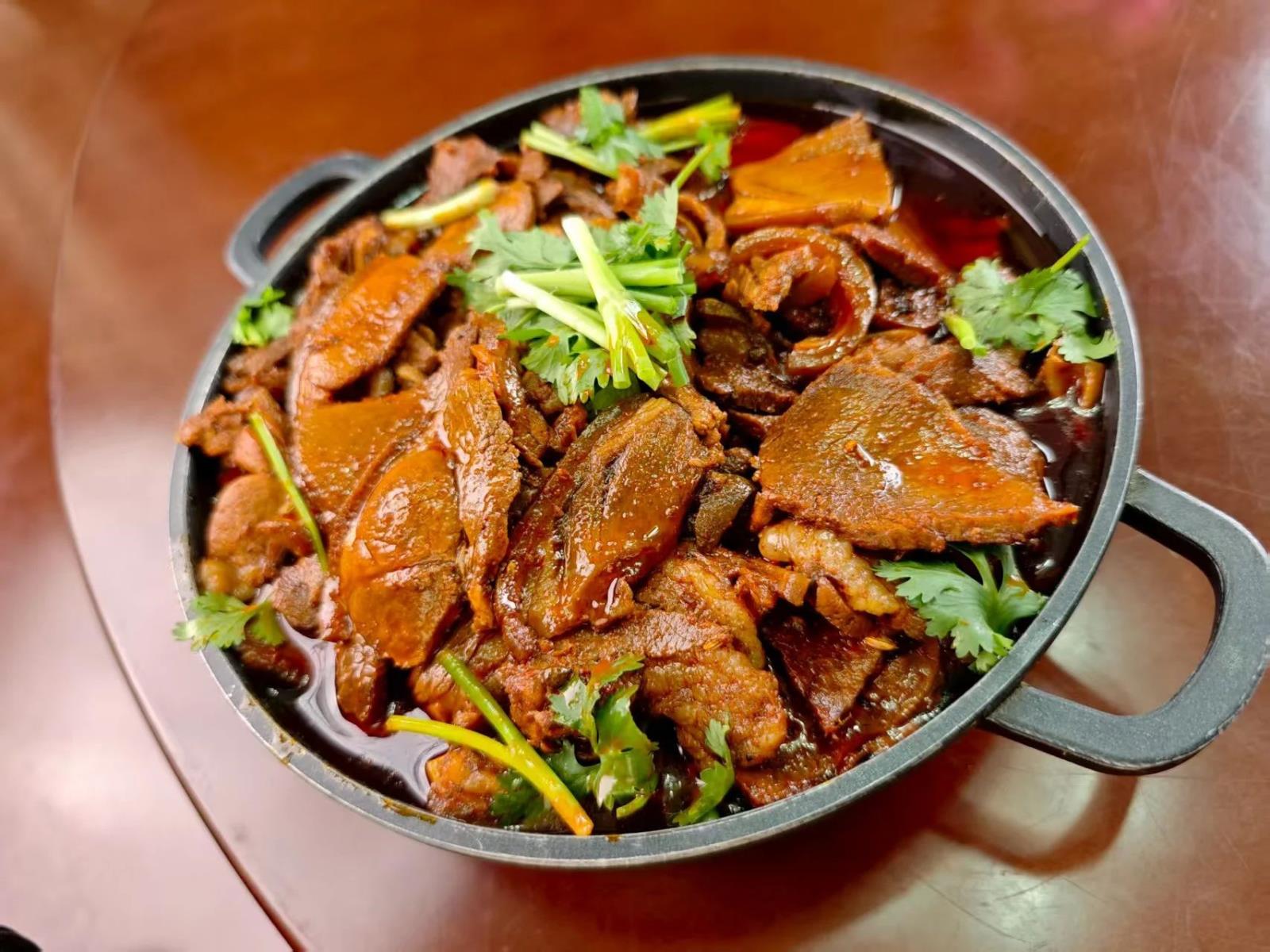 006beef1dd490145b41d715c3b907236.jpg